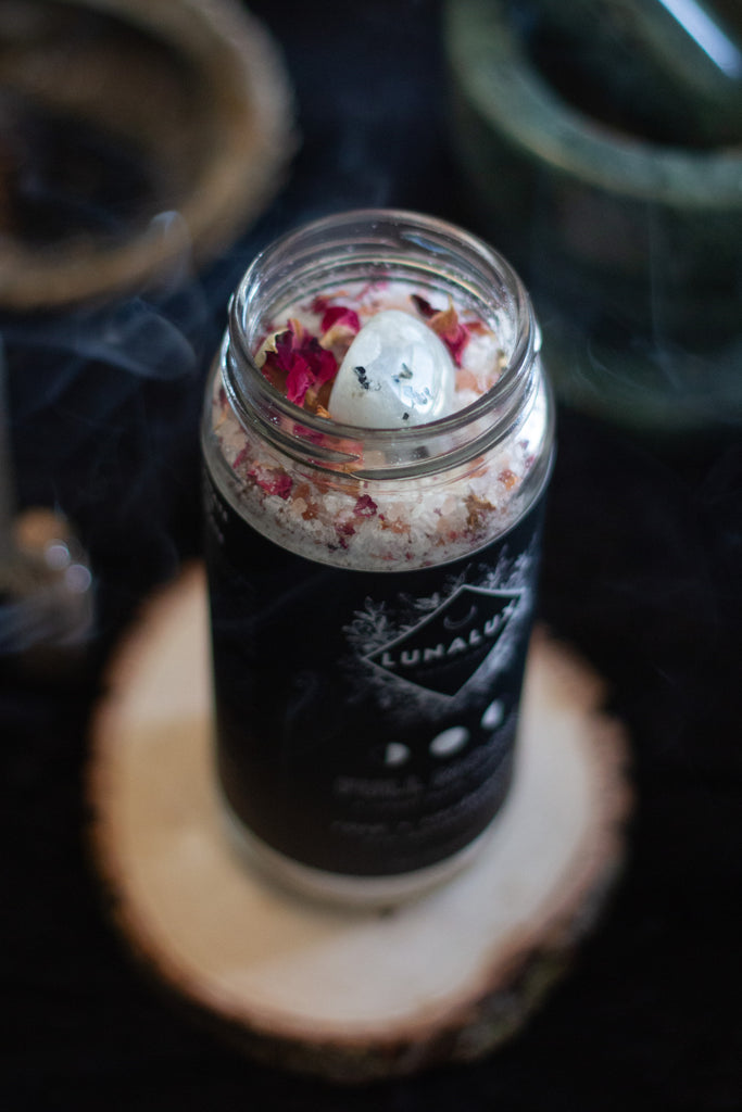 FULL MOON Ritual Bath Soak - Rose & Cardamom – Lunalux Botanicals